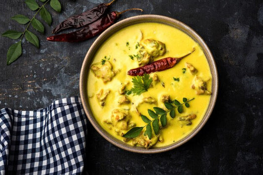 Moong Sprouted Palak Pakodi Kadhi